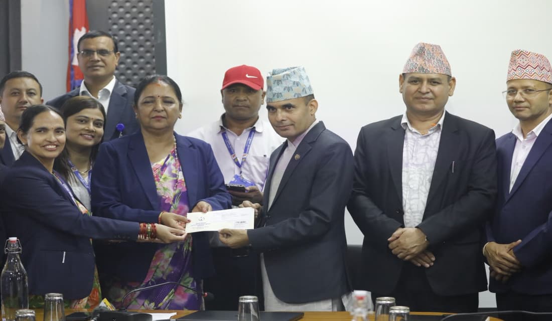 अब चाहेकै स्थानमा टेलिकमको सिमकार्ड, अनलाइन फारम भरेपछि घरमै पुर्याइने