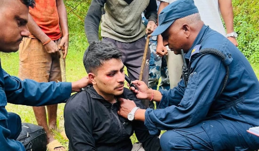 वृद्धामाथि हँसिया प्रहार गरी सुनको सिक्री लुट्ने युवक पक्राउ