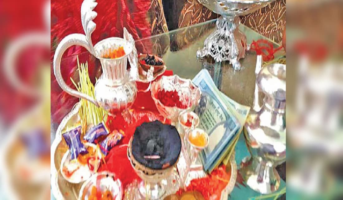 विजयकोे प्रतीक ‘मोहनी’