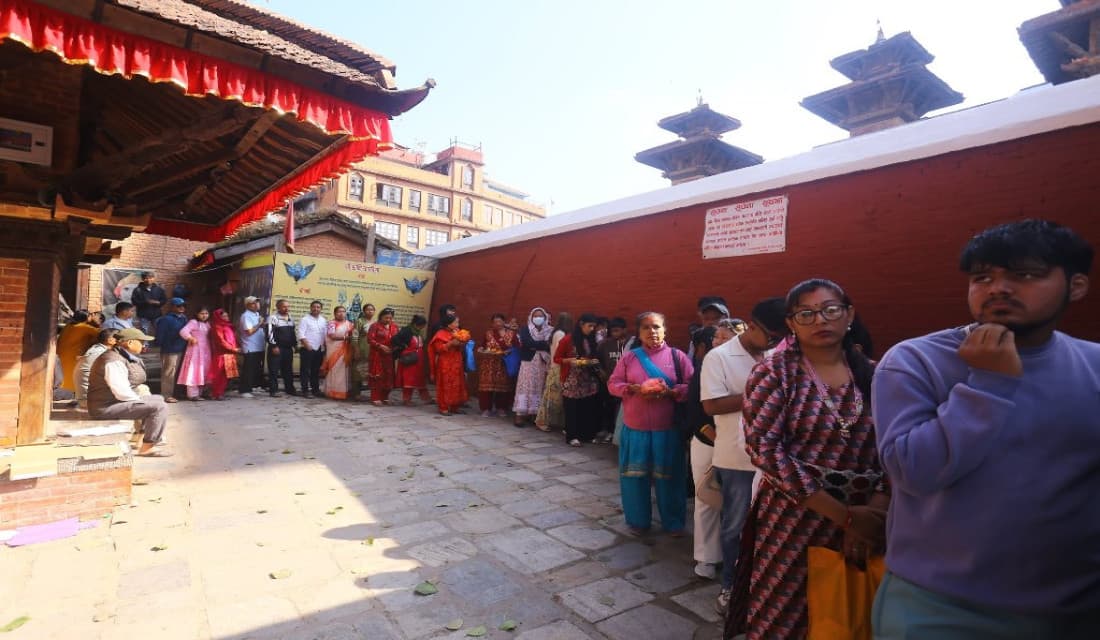 वर्षको एकदिन खुल्ने तलेजु भवानी मन्दिरमा दर्शनार्थी (फोटोफिचर)