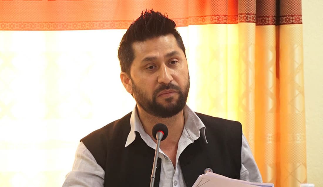 दसैंले विपत्तिबाट नवनिर्माणतर्फ अघि बढ्ने ऊर्जा दिनेछ : सभापति लामिछाने