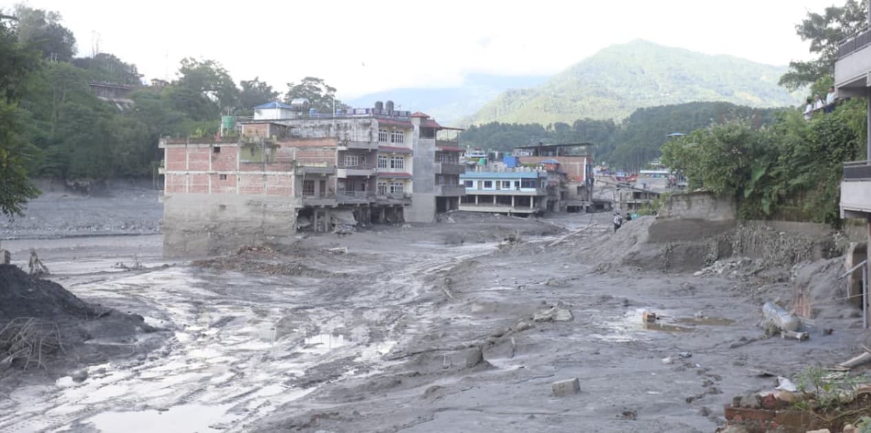 देशका विभिन्न राजमार्ग आज पनि अवरुद्ध