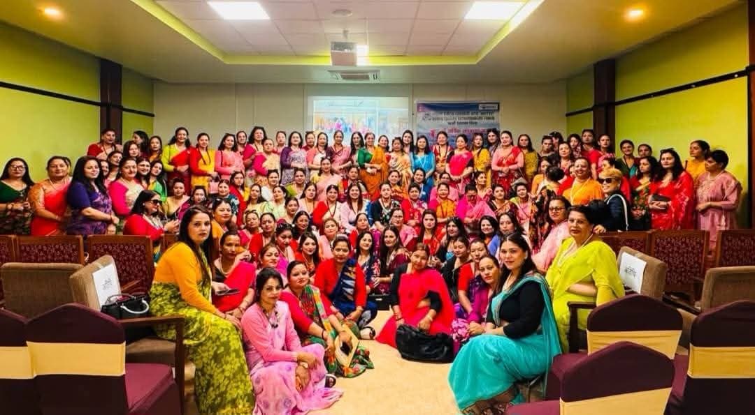 महिला पर्यटन व्यवसायीद्वारा तीजको दर खान छुट्टाएको रकम बाढीपीडितलाई