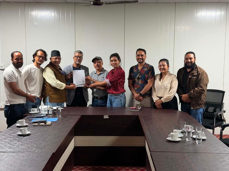 नाट्यकर्मी महासंघद्वारा प्रज्ञा प्रतिष्ठानलाई ज्ञापन–पत्र, के–के छन् माग ?