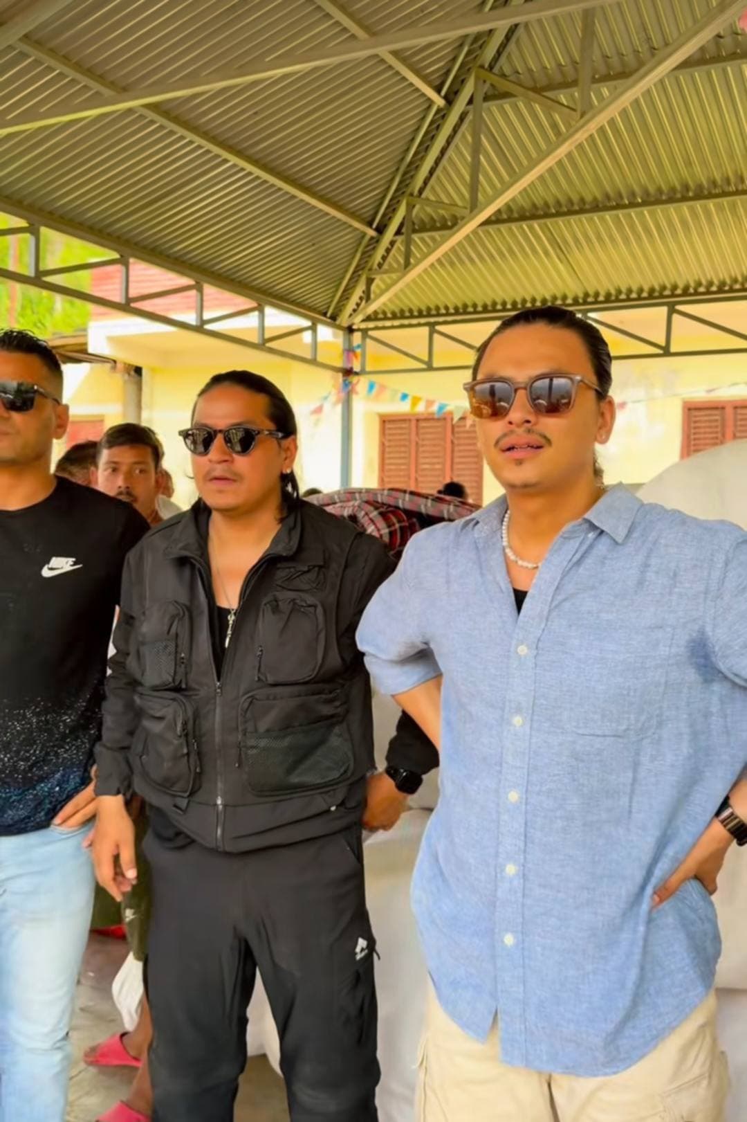 तीन दिनदेखि राहतमा खटिएका पल शाहको प्रार्थना– ‘हे भगवान्, यो कहालीलाग्दो क्षण फेरि कहिल्यै नफर्कियोस्’