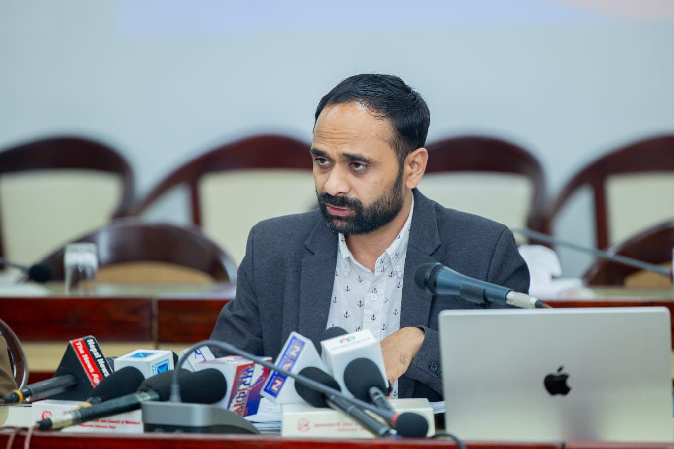नीति अनुसन्धान प्रतिष्ठानका ८ प्रतिवेदन समीक्षा प्रक्रियामा