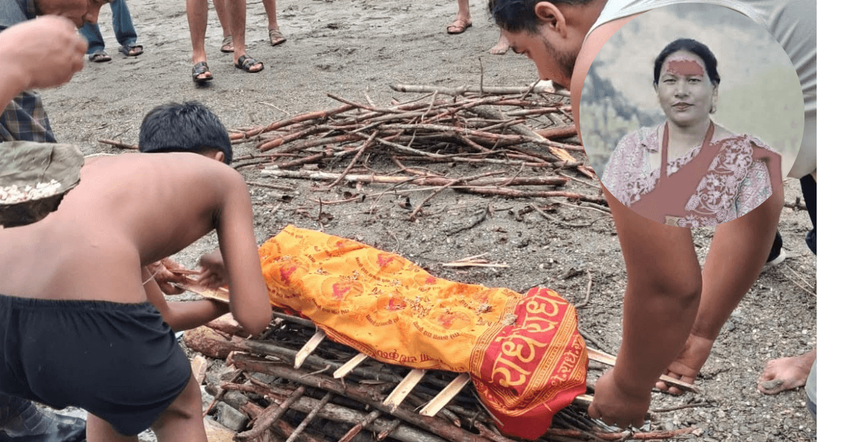 बुवा कोरोनाले बिते, आमा बाढीमा बेपत्ता