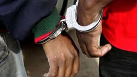 ६ लाख २२ हजार नक्कली नेपाली रुपैयाँ र मेसिनसहित ६ जना पक्राउ
