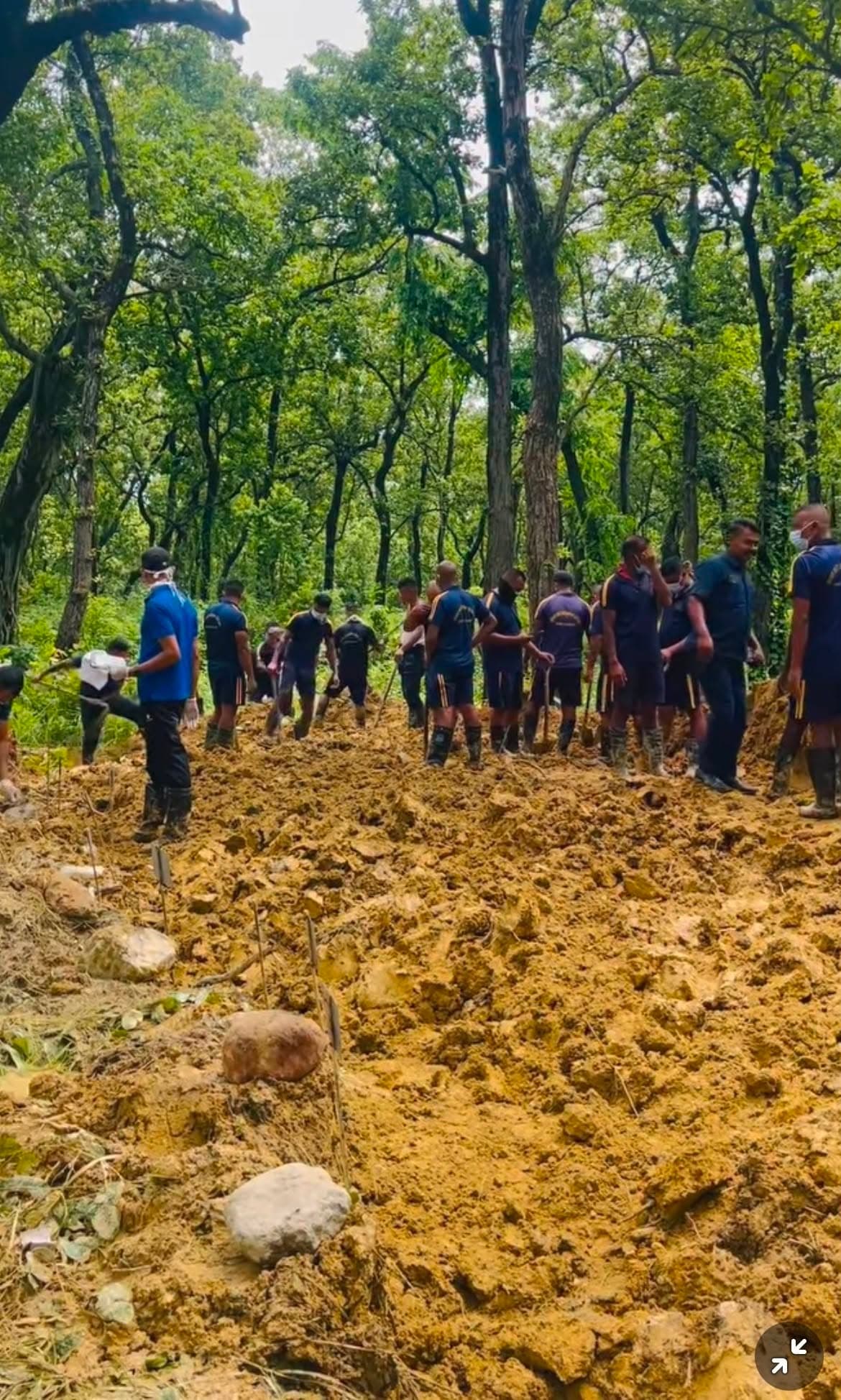 नवलपरासी पश्चिममा २१६ शव तथा अंग फेला, ९ जनाको सनाखत