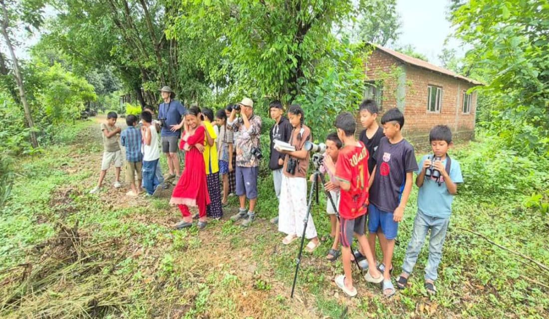 बालबालिकामा चरा संरक्षणको चेतना