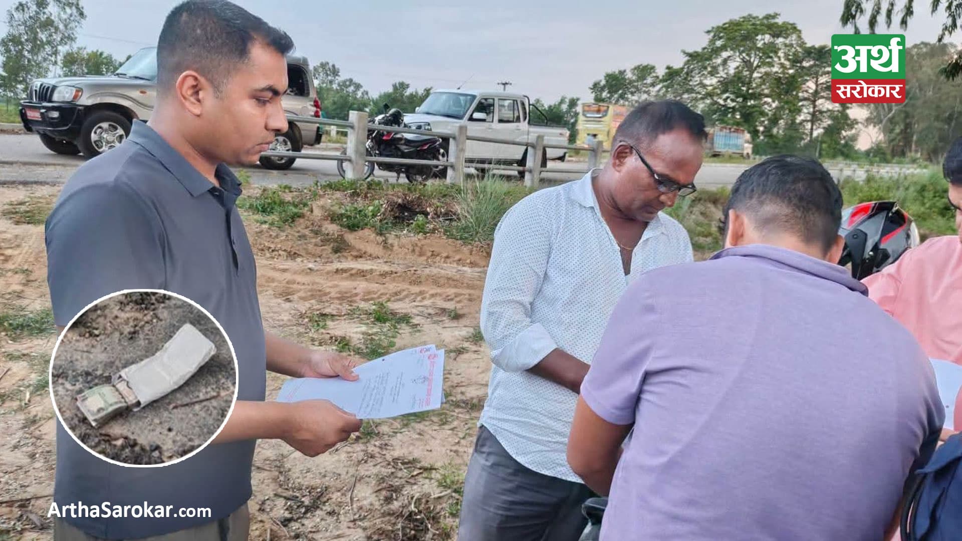 १२ हजार रुपैयाँ घुसहित वन अधिकृत पक्राउ, काठ व्यवस्थापनका लागि प्रतिट्रक ४ हजार असुली !