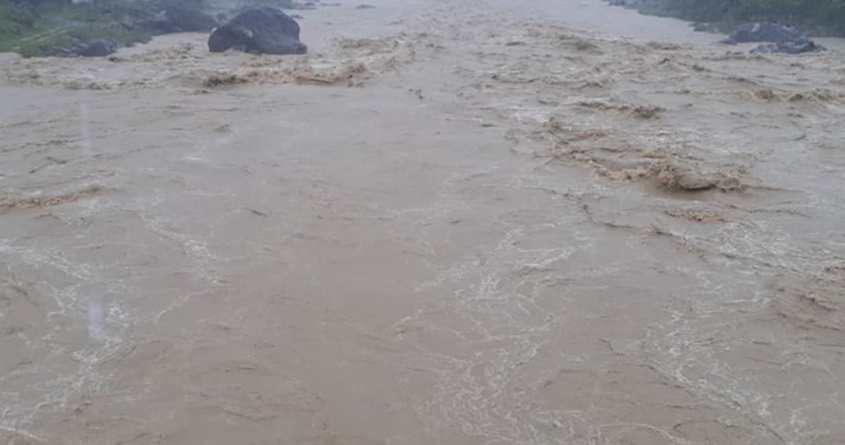 नदी तटीय क्षेत्रका बासिन्दालाई सतर्क रहन आग्रह