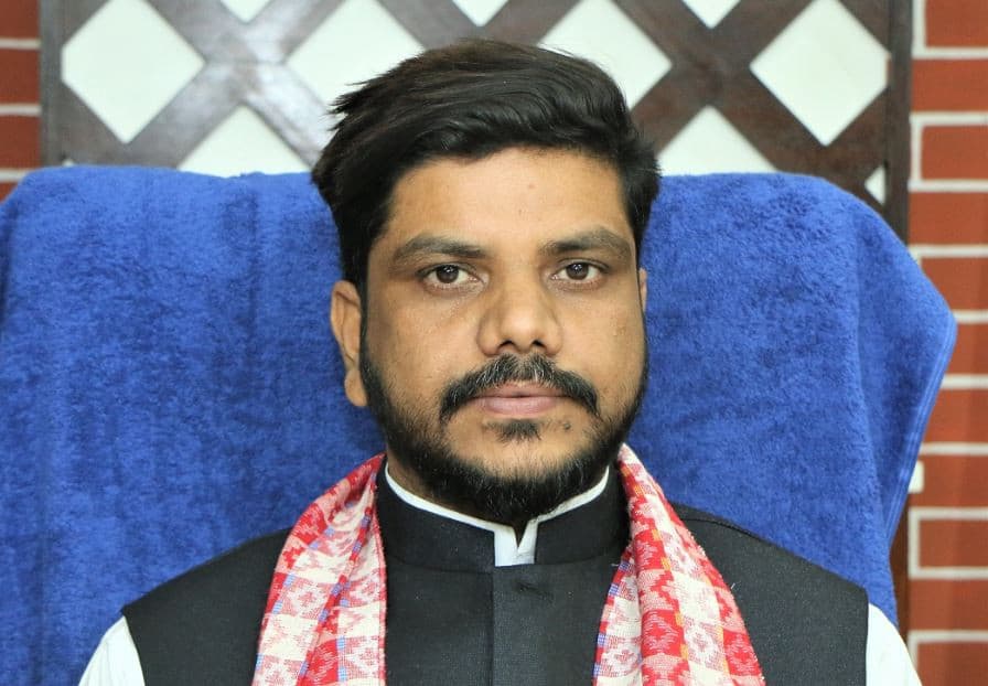 श्रम ऐन सबै पक्षको अपनत्व हुने गरी संशोधन गरिनेछ :मन्त्री यादव