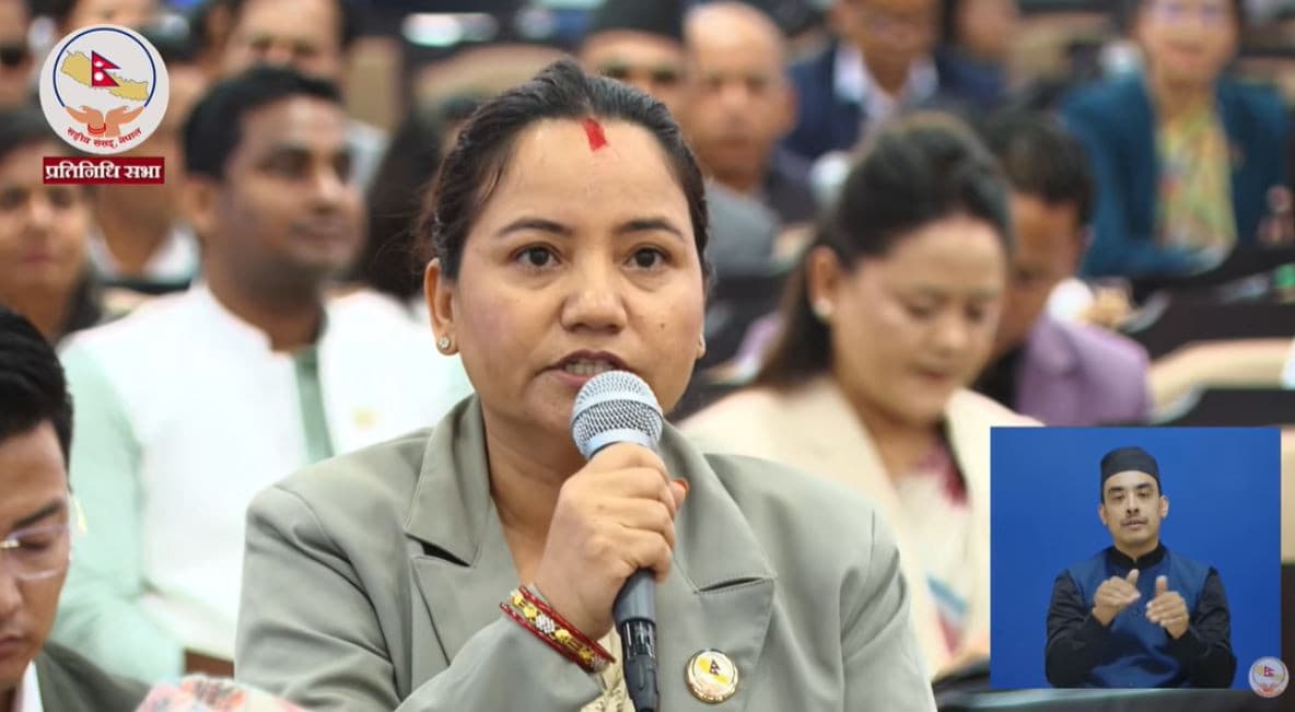 गणेश नेपालीको आत्मदाह घटनाप्रति बासना थापाको प्रश्न : ‘नागरिकले आफ्नै शरीरमा आगो लगाउनुपर्ने अवस्था किन आयो ?’