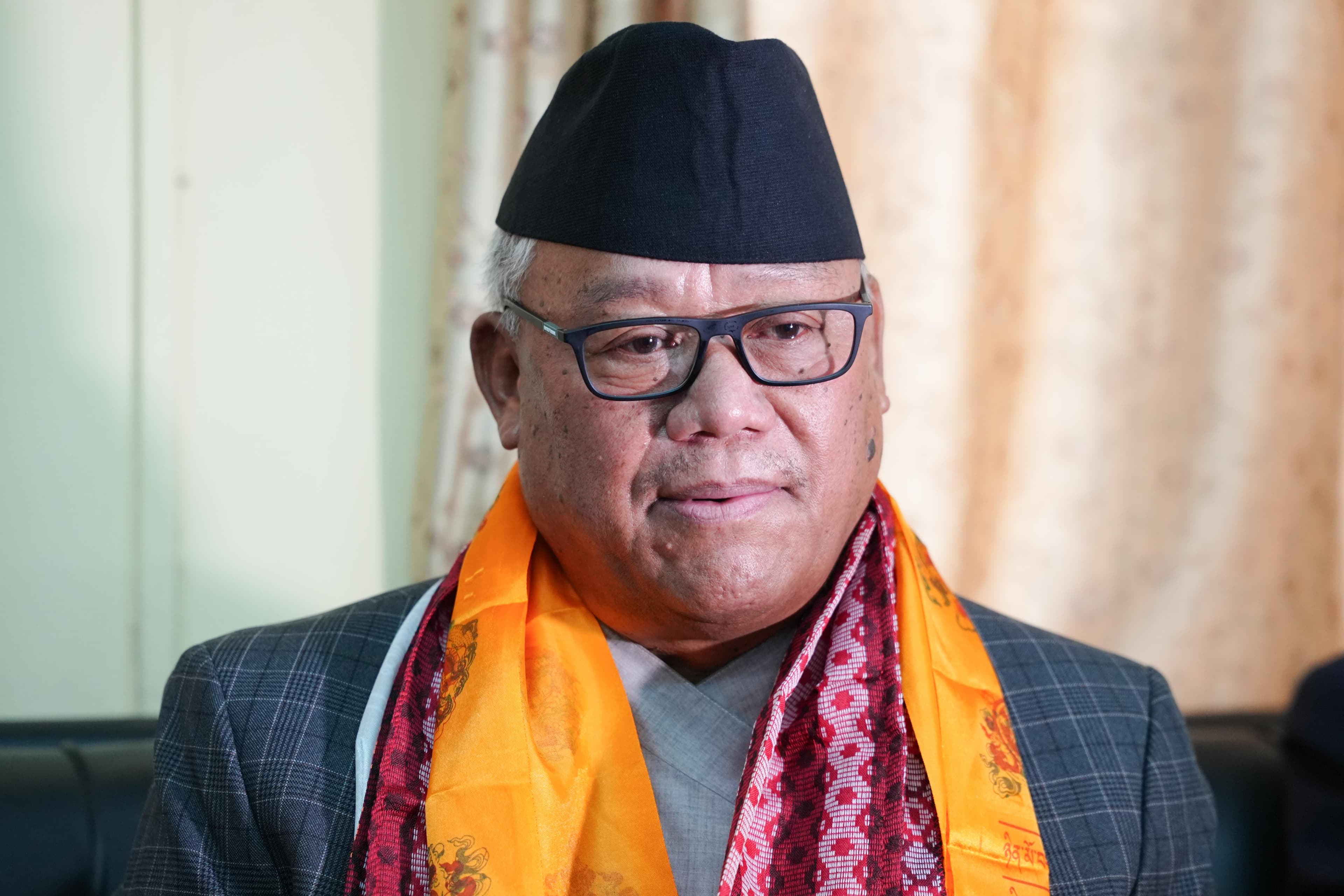 डा. देवेन्द्रराज पाण्डेको योगदान इतिहासले सधैं सम्झिनेछ : आङ्देम्बे