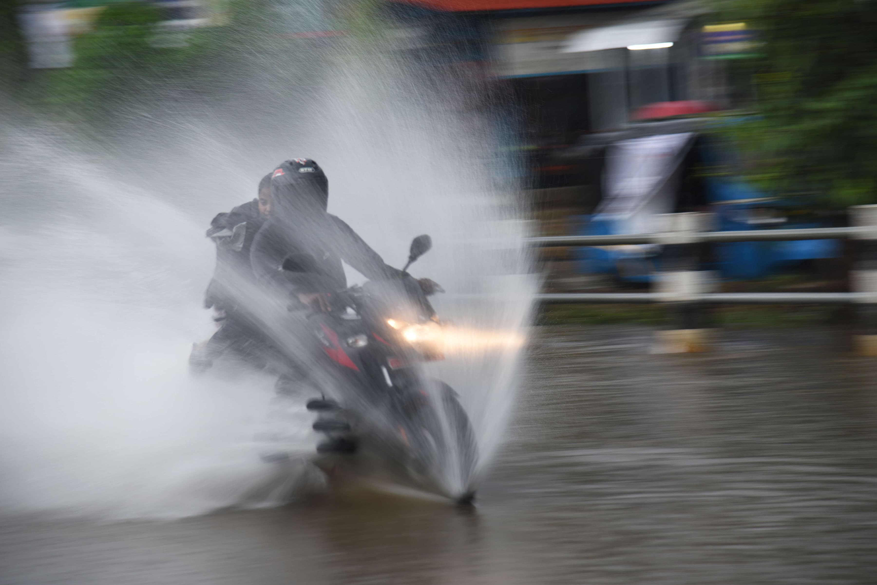 मनसुनको प्रभाव बढ्यो, अधिकांश स्थानमा भारी वर्षाको सम्भावना