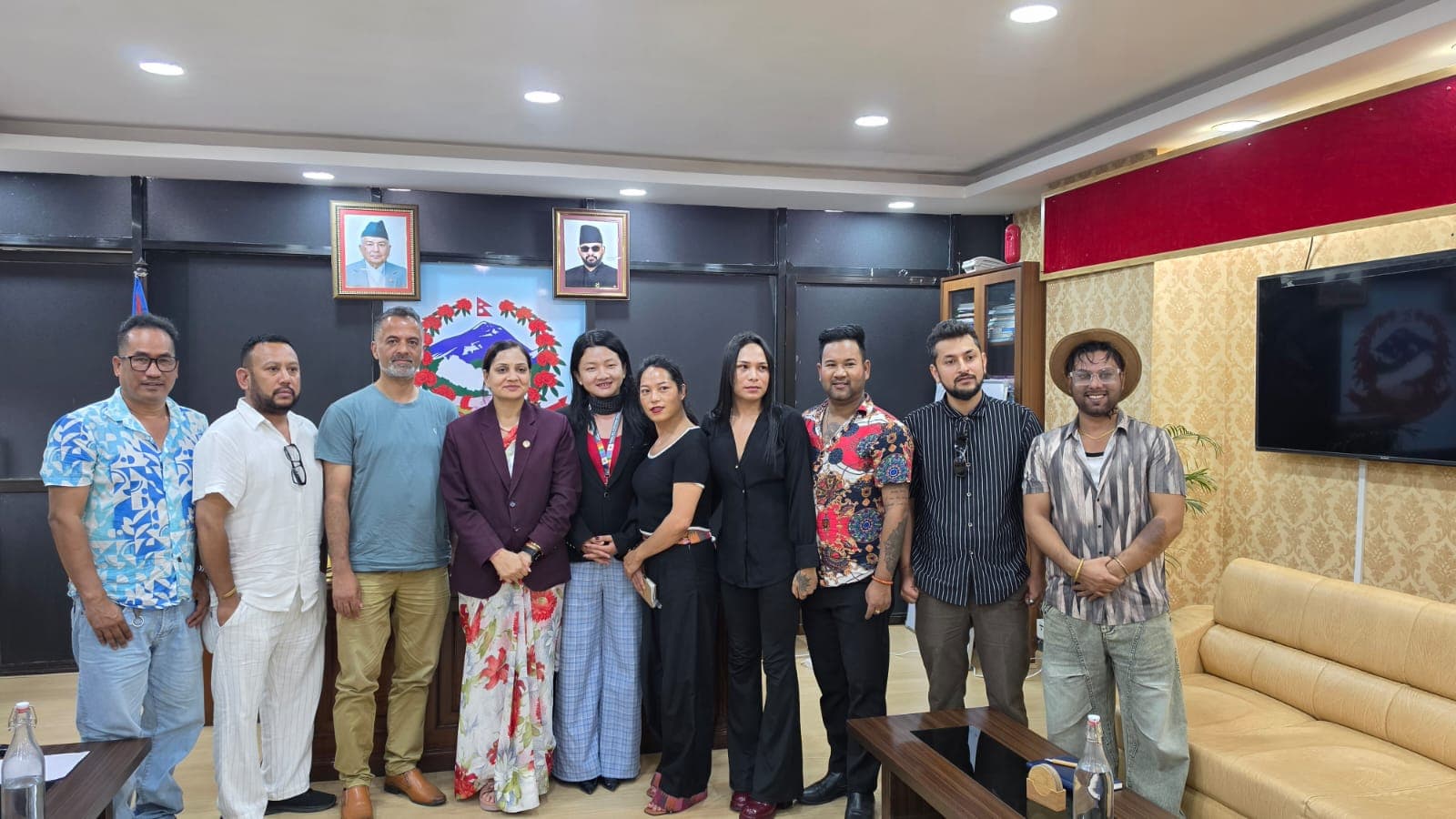 लैङ्गिक तथा यौनिक अल्पसङ्ख्यक समुदायको स्वास्थ्य अधिकारका विषयमा स्वास्थ्य मन्त्रीसँग छलफल