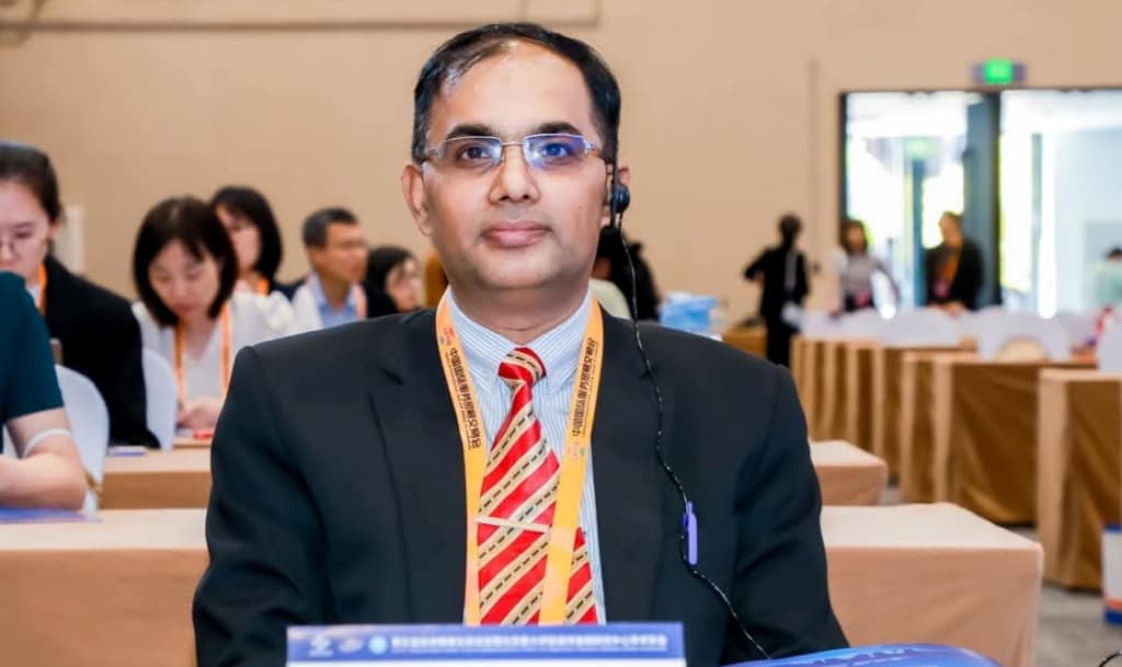 जनस्वास्थ्य विज्ञ सुजन बाबु मरहठ्ठा पूर्वाञ्चाल विश्वविद्यालयका उपकुलपति