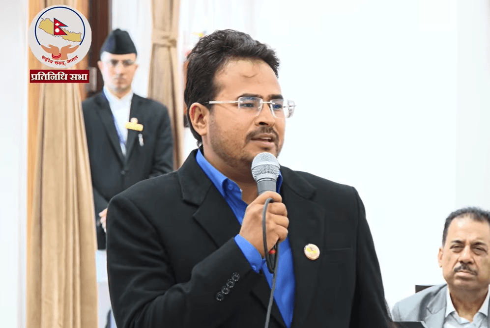 ज्ञानेन्द्र शाहीको गृहमन्त्री गुरुङलाई प्रश्न - ‘तपाईं गृहमन्त्री हो कि कन्टेन्ट क्रियटर ?’
