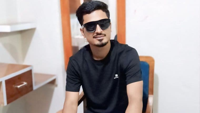 सामाजिक सञ्जालमा स्वास्थ्य मन्त्रीको आलोचना गरेको आरोपमा स्वास्थ्यकर्मी नियन्त्रणमा