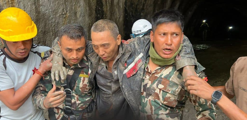 अपर त्रिशूली–१ की सुरंग से एक चीनी नागरिक से उद्धार