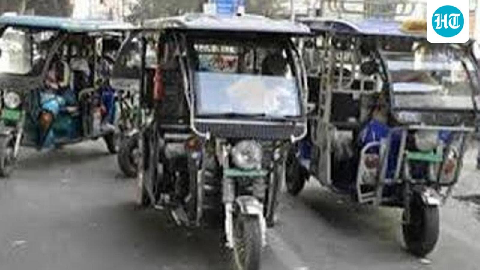 Nearly 40,000 e-rickshaws in Lko may face de-registration, scrapping