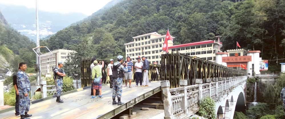 पुनः ठप्प भयो तातोपानी नाका