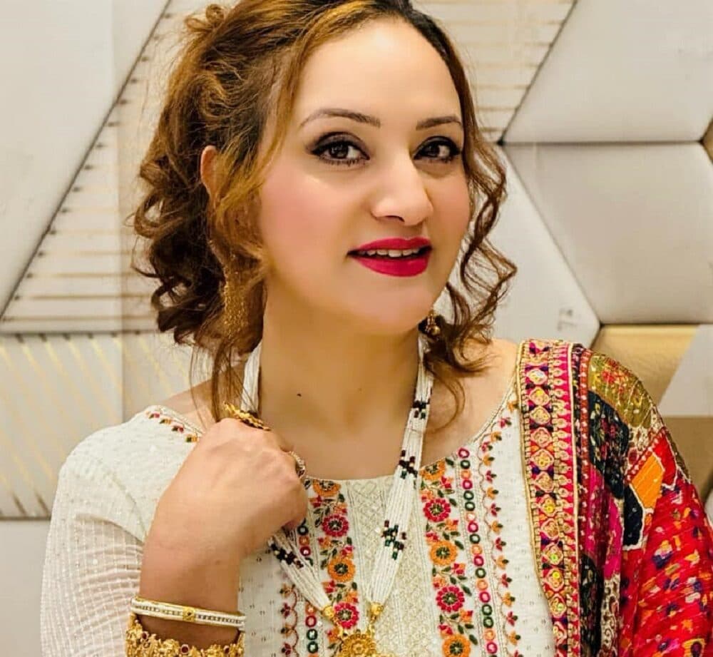 ‘बाकस’ मा पनि आमा बन्दै विपना