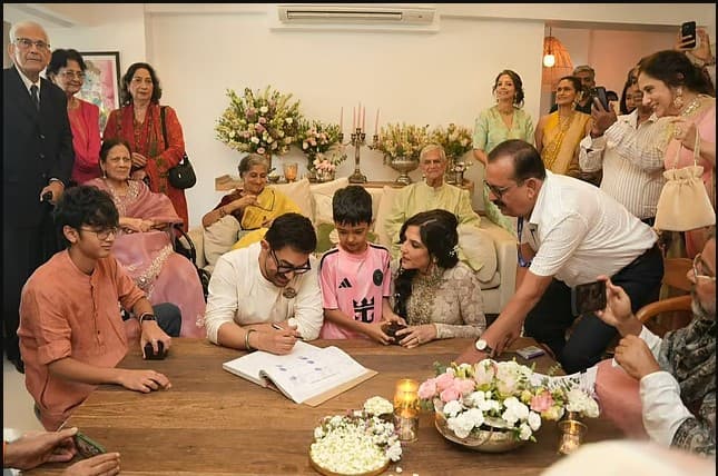 ६१ वर्षको उमेरमा आमिर खानले गरे तेस्रो विवाह, गौरी स्प्रैटसँग घरमै दर्ता विवाह