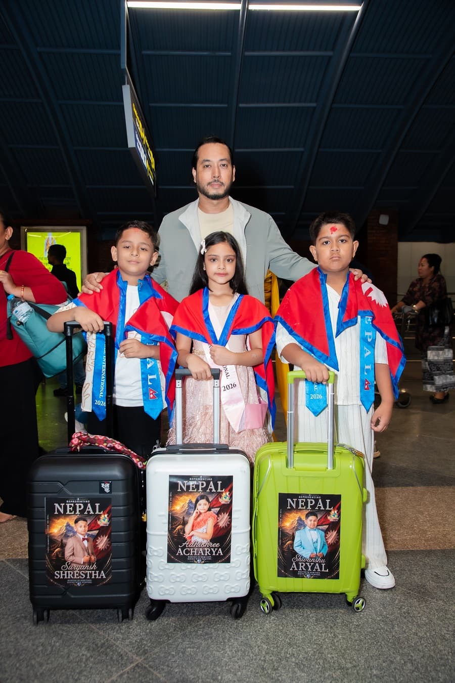 ढाका, ढुङ्गेधारा र सगरमाथा बोकेर थाइल्यान्ड जाँदै तीन नेपाली बालप्रतिभा