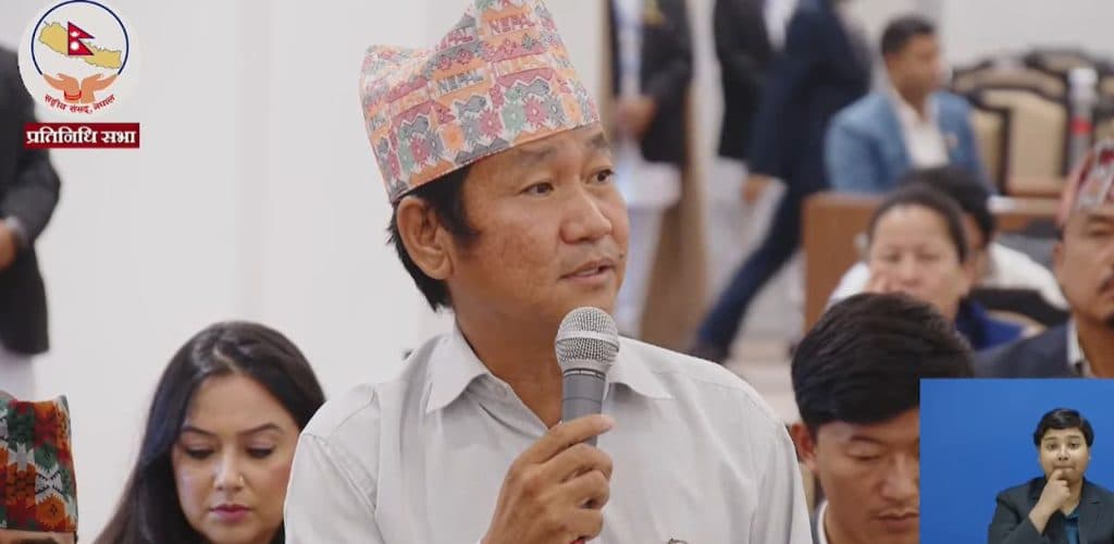 कीर्तिपुर होल्डिङ सेन्टरका बालकलाई हर्क साम्पाङले ५० हजार सहयोग गर्ने