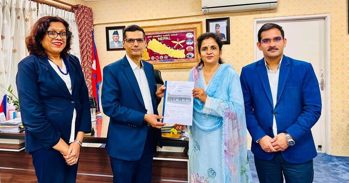 हेटौँडा कपडा उद्योग पुनः सञ्चालन गर्न सेनाले थाल्यो काम, परीक्षण उत्पादनको तयारी