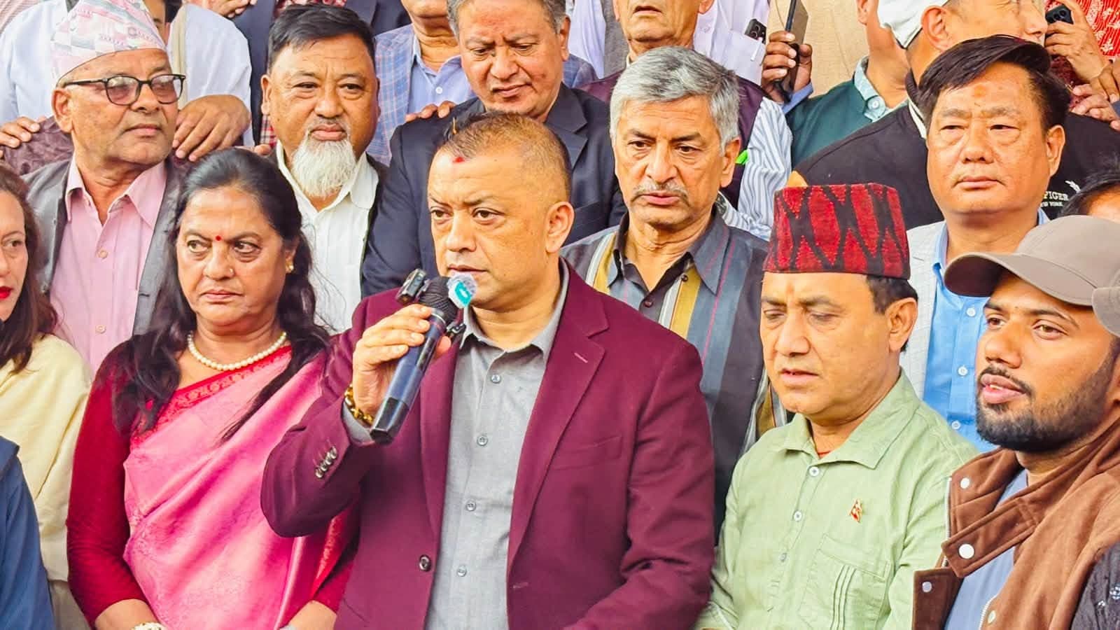 इतिहासको ब्याज खाएर बस्दैनौँ, नयाँ इतिहास रच्छौँ : गगन थापा