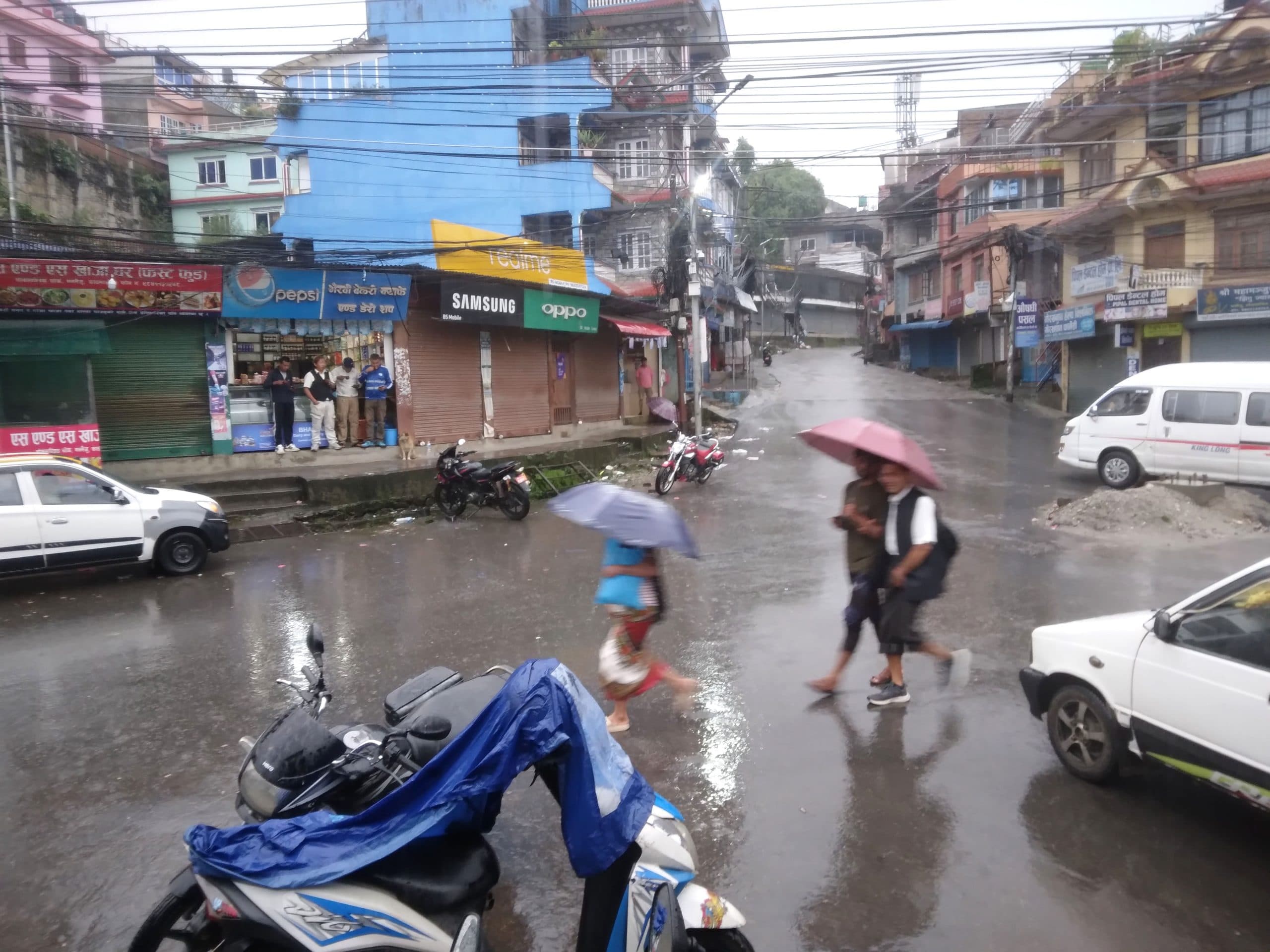 शनिवार र आइतबार मुलुकका विभिन्न भागमा अति भारी वर्षाको सम्भावना