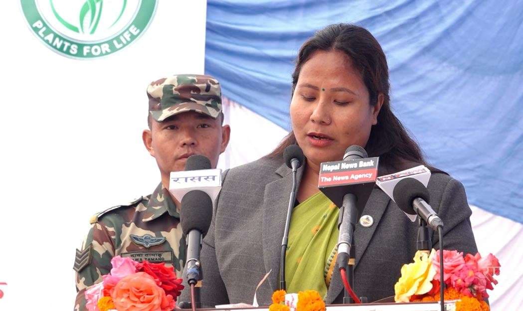 रासायनिक मल वितरणमा अनियमिता रोक्न मन्त्री चौधरीबाटै निगरानी